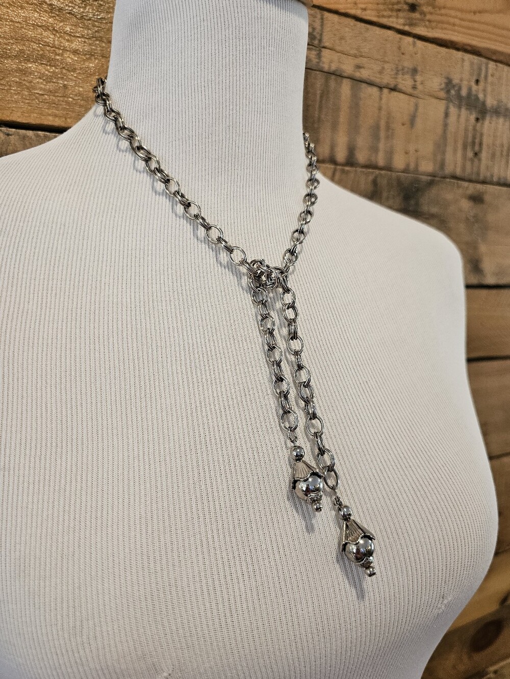 Vintage 1961 Monet "Bolero" Silvertone Lariat Necklace - Picture 2 of 9